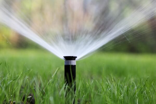 6 Ways to Conserve Water In Your Lawn Irrigation System